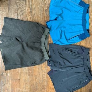 3X Lululemon Linerless  6” Shorts - Men’s Small